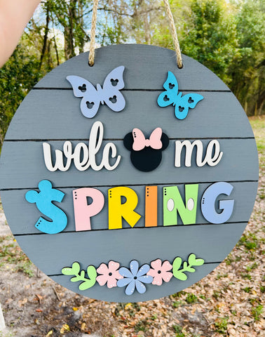 Door Hanger - 18” Spring Door Sign
